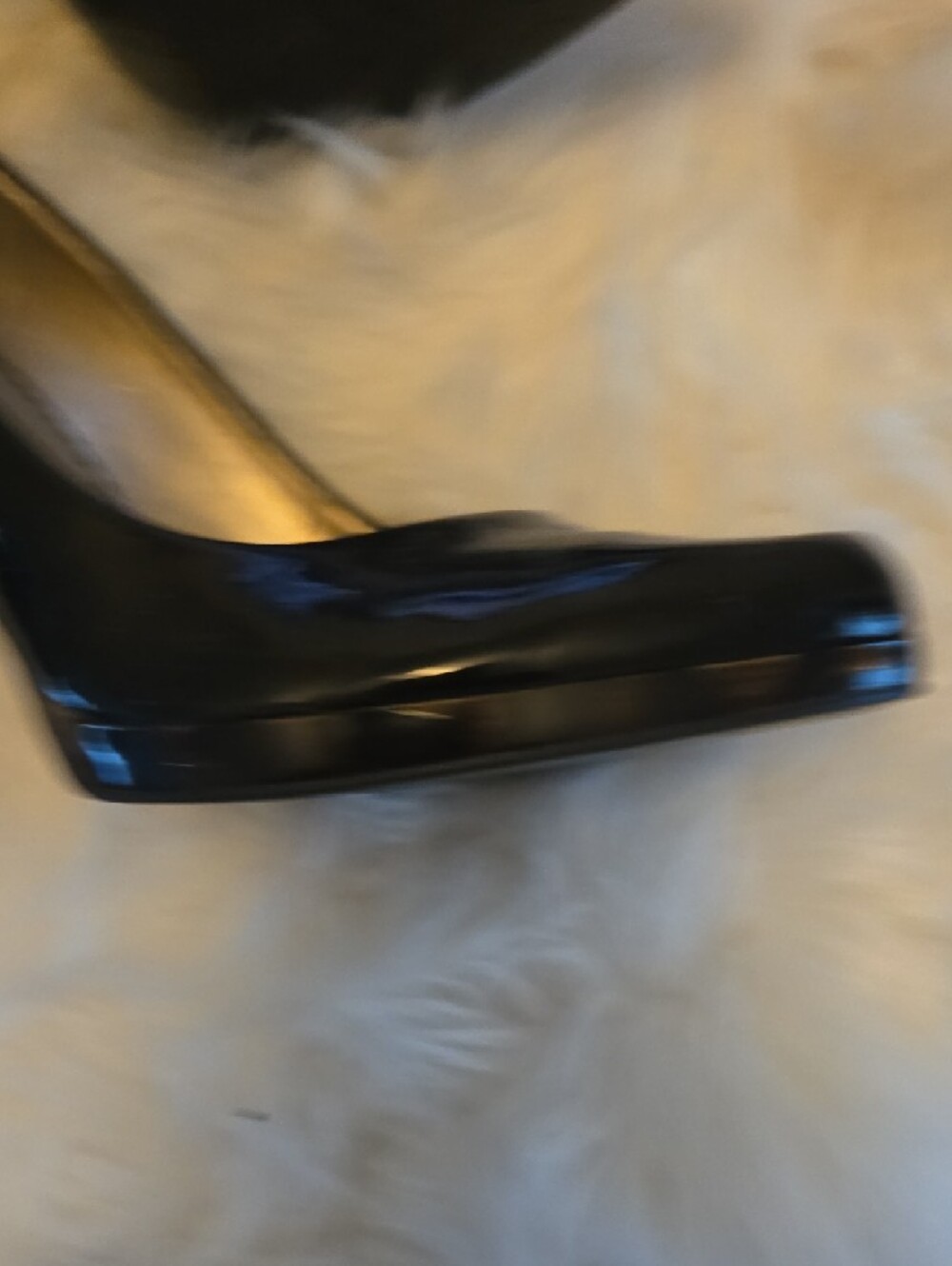 Jessica Simpson Black Patent Round-Toe Pumps with Gold Insole - Picture 4 of 9